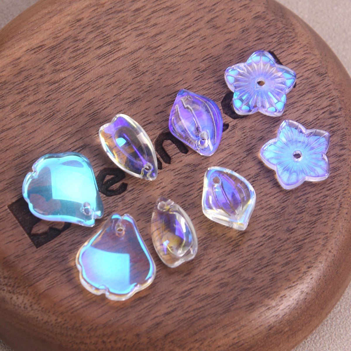 10 Stück klare Aurora-Mondlich – Jewelry Making Qc Bewertung und Preis